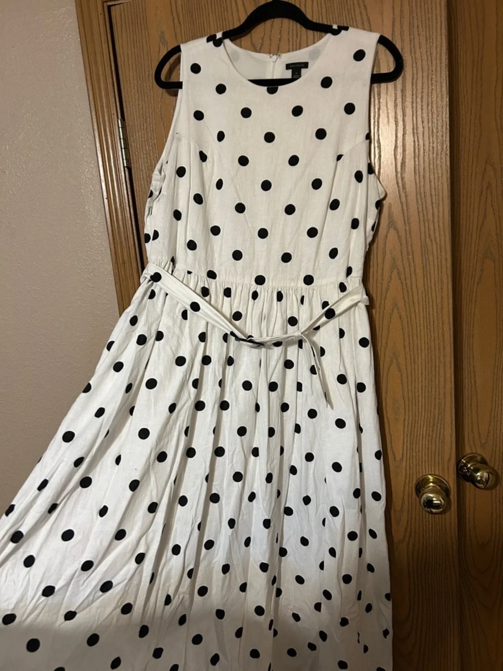 Ann Taylor White Linen Midi Dress with Black Polka Dots and Belt - Picture 4 of 5